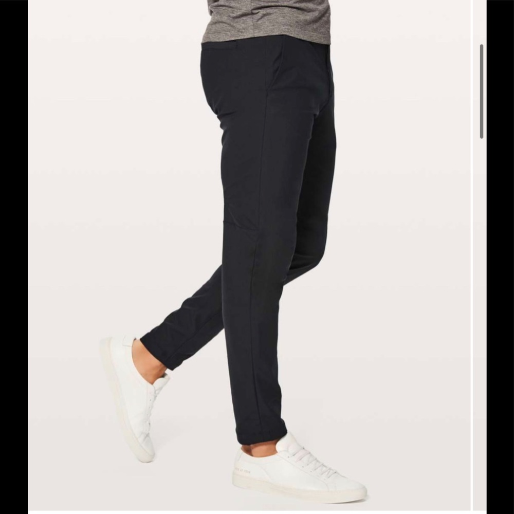 Lululemon Commission Pants Slim Warpstreme Navy Size 34 waist 30 inseam